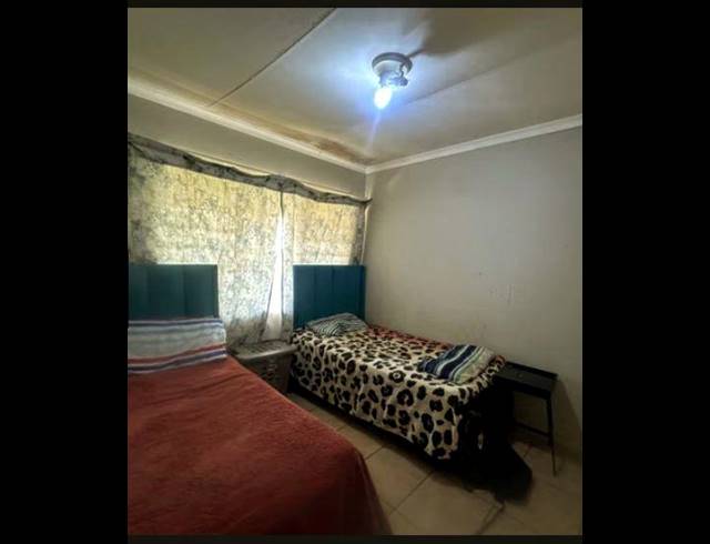 2 BEDROOM APARTMENT FOR SALE IN KLIPPOORTJE